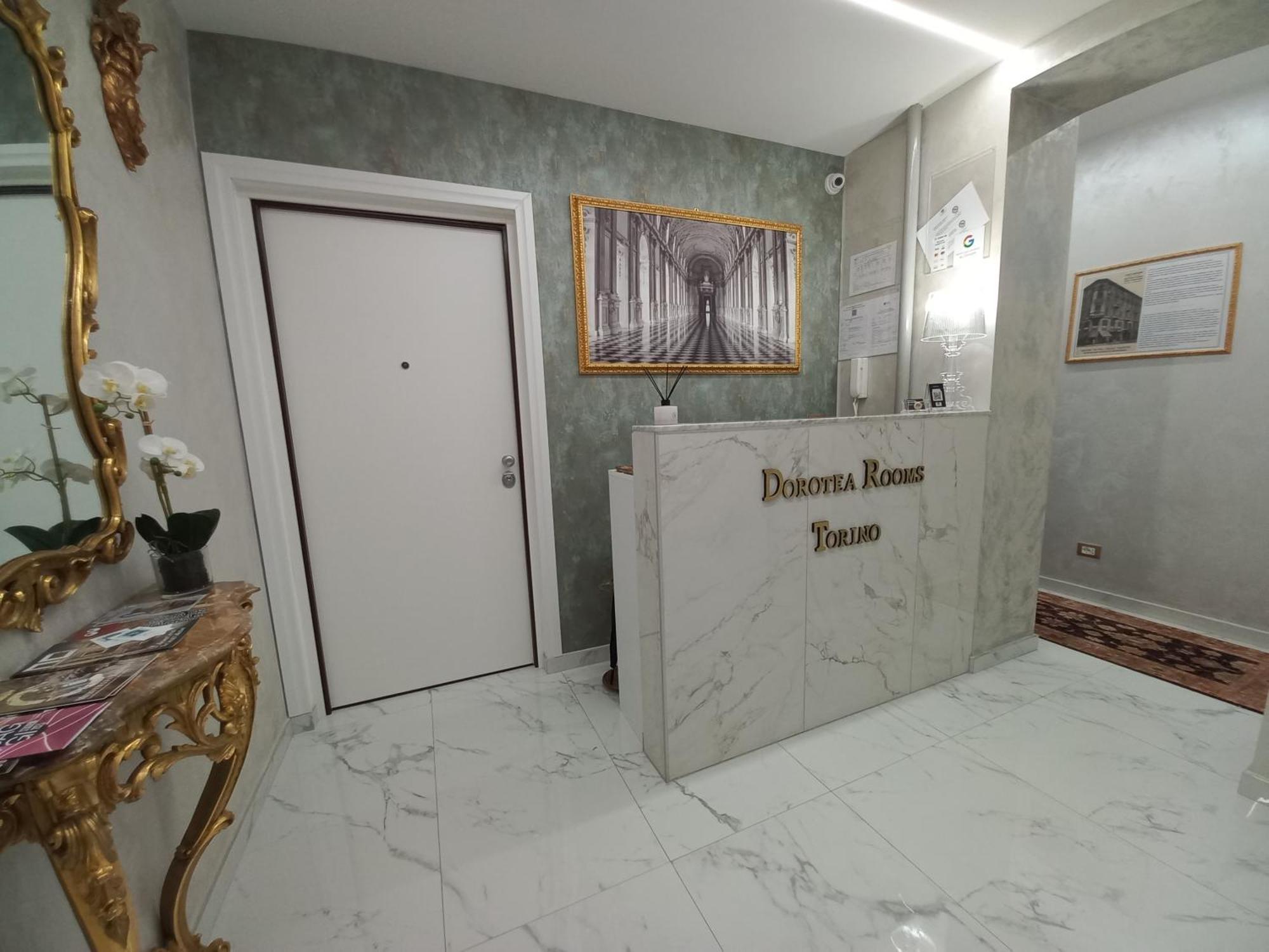 Dorolea Rooms Torino Centro Zewnętrze zdjęcie