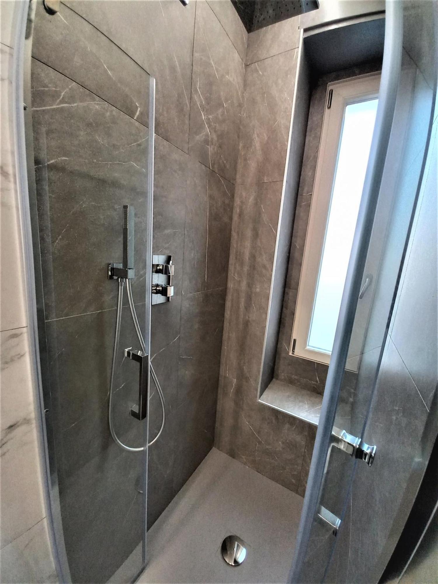 Dorolea Rooms Torino Centro Zewnętrze zdjęcie